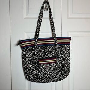 Vera Bradley villager tote in Barcelona retired pattern